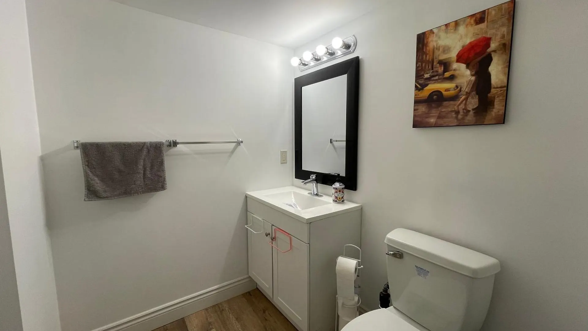 Quiet And Private Bachelor Unit Apartment Halifax 0*,  Canada